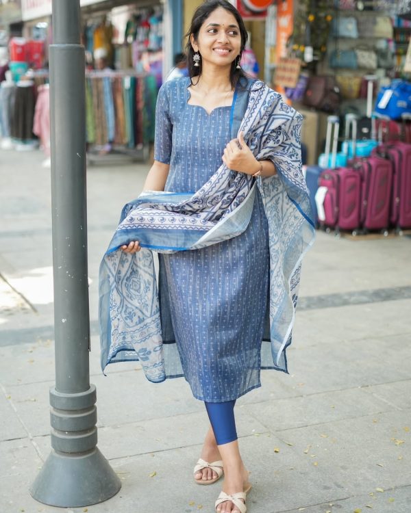 MURTI TRENDZ BLUE TANNA BANNA COTTON KURTI WHOLESALE
