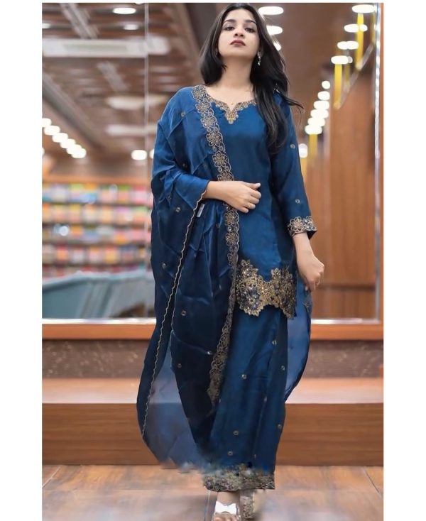 SHREE HARI SR 1674 B DESIGNER SALWAR SUITS