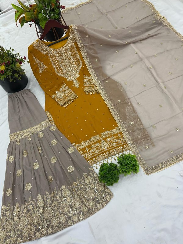 SHREE HARI SR 1676 B DESIGNER PLAZZO SUITS WHOLESALE
