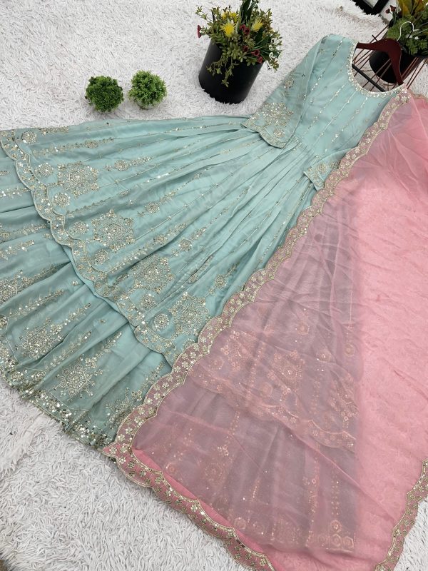 SHREE HARI SR 1677 DESIGNER LEHENGA TOP WHOLESALE