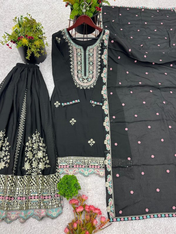 SHREE HARI SR 1679 B DESIGNER PARTY WEAR SUITS