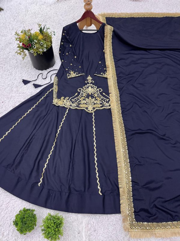 SHREE HARI SRK 5262 DESIGNER TOP LEHENGA WHOLESALE