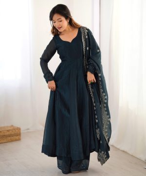 SHREE HARI SSR 5006 C DESIGNER FANDY SILK GOWN WHOLESALE