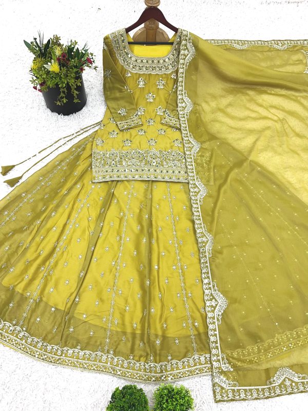SHREE HARI SSR 512 B DESIGNER LEHENGA TOP WHOLESALE