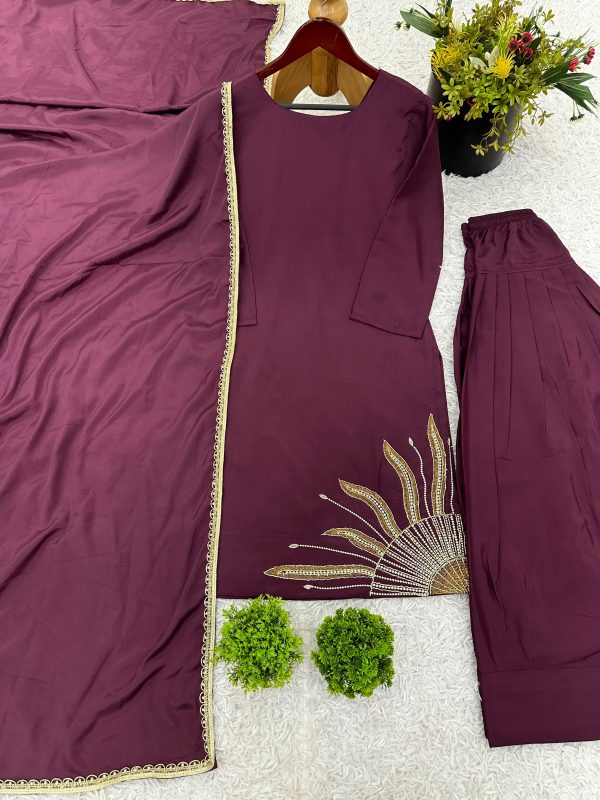 SHREE HARI ZSR 3120 DESIGNER SALWAR SUITS WHOLESALE