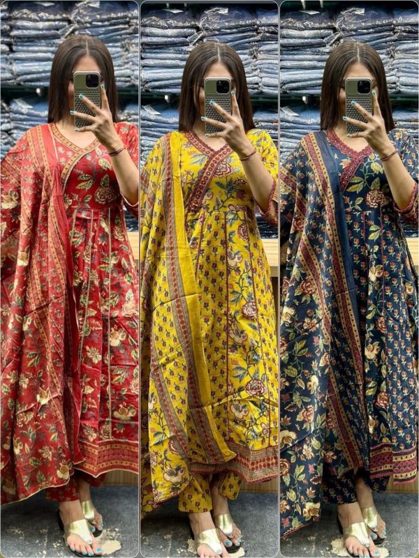 SHRUTI CREATION COTTON PRINTED ANARKALI KURTA