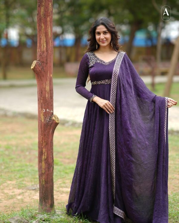 VF 206 DESIGNER GOLD CRUSHED SILK GOWN WHOLESALE