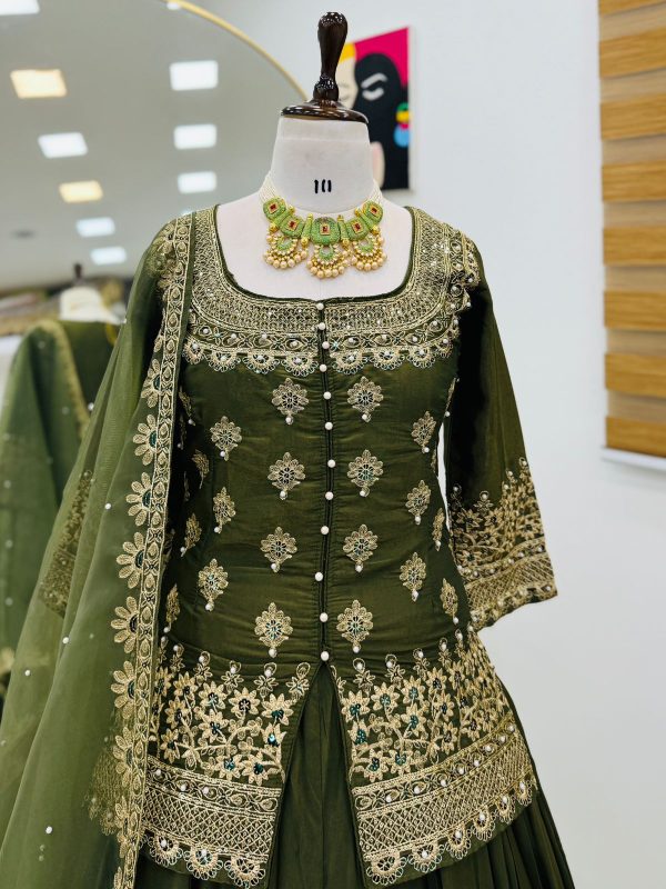 ZOYA CLOTHING ZC 9008 E DESIGNER LEHENGA