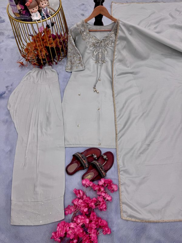 AAROHI DESIGNER AD 208 PARTY WEAR FARSHI SUITS