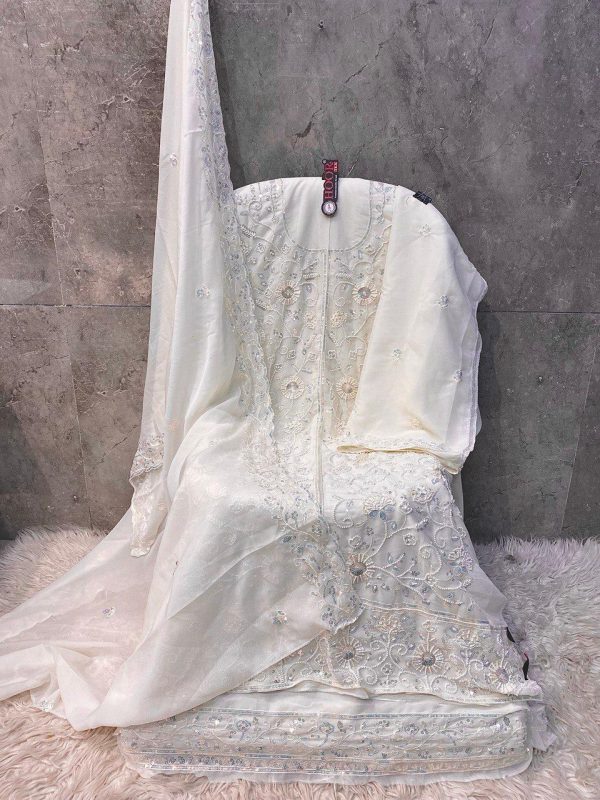 HOOR TEX H 372 A GEORGETTE PAKISTANI SUITS IN INDIA