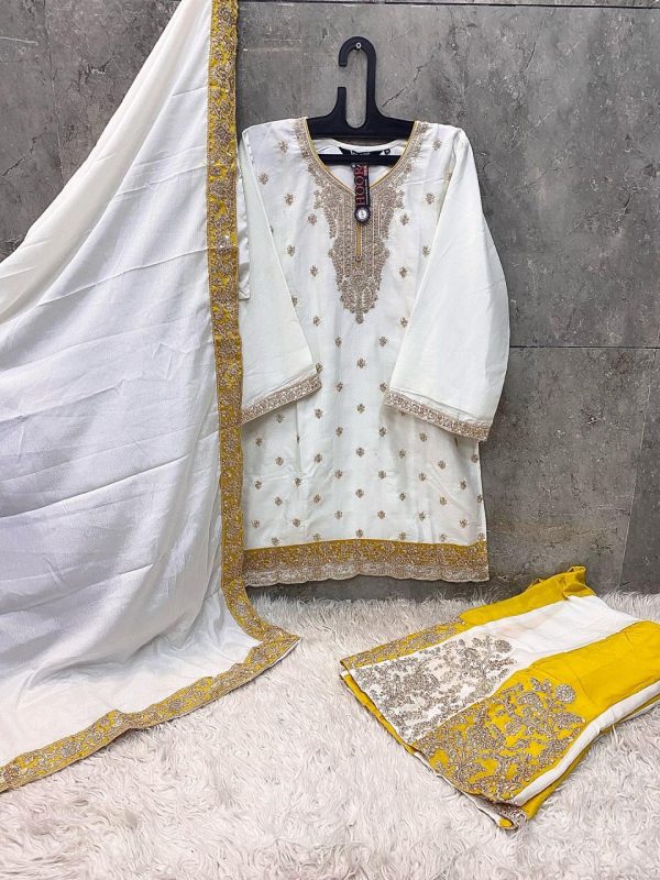 HOOR TEX HF 127 A READYMADE PAKISTANI SUITS IN INDIA