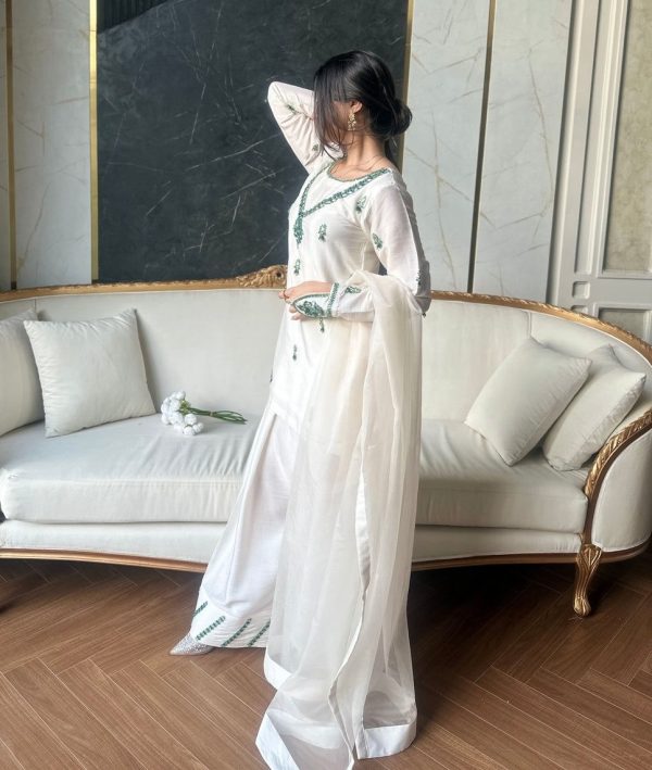 KARMA FASHION KF 1690 DESIGNER FARSHI SUITS ONLINE