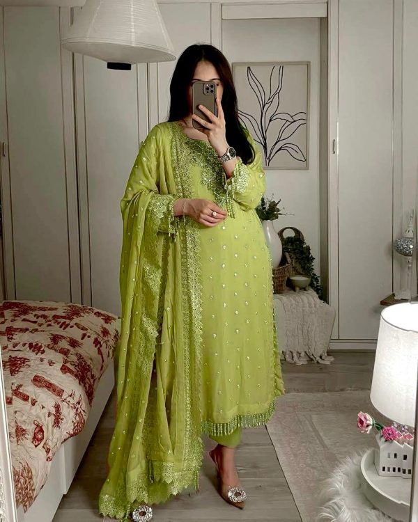 LC 1356 B DESIGNER PLAZZO SUITS WHOLESALE