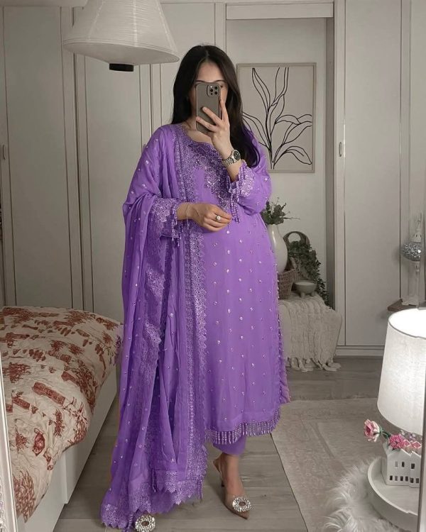LC 1356 C DESIGNER PLAZZO SUITS WHOLESALE