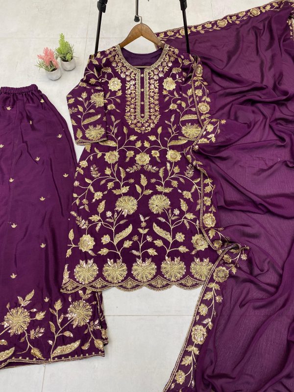 LG 1940 B DESIGNER WEDDING SEASON EMBROIDERED SUITS