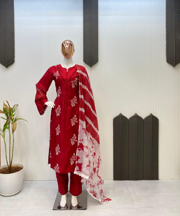 LG 1951 C DESIGNER WEAR EXCLUSIVE SUIT IN ROMAN SILK