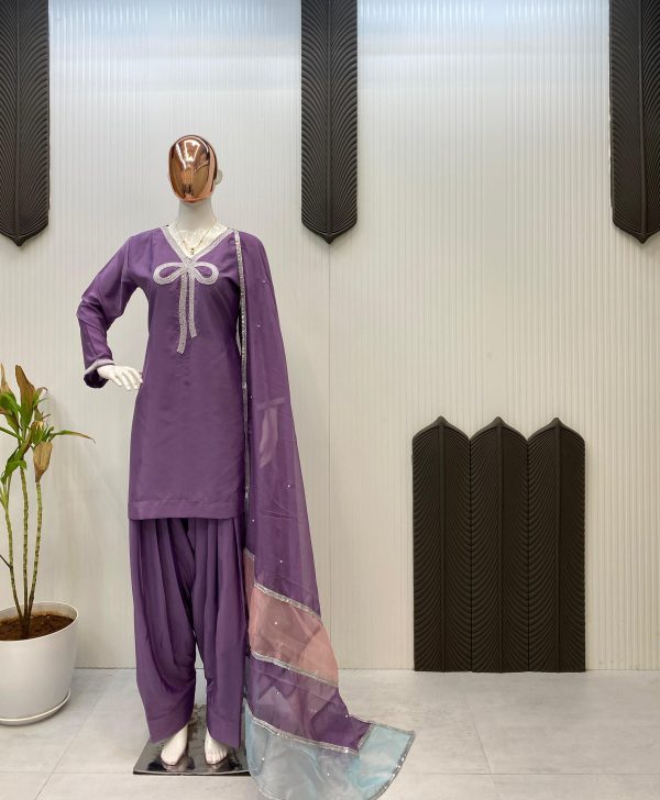 LG 1955 DESIGNER WEAR EXCLUSIVE FARSI SALWAR SUITS