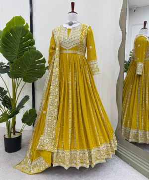 RTC 5879 C DESIGNER GEORGETTE SUITS WHOLESALE