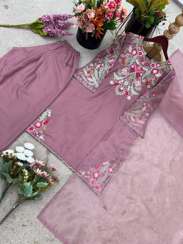 SHREE HARI NSR 860 NATURAL CREAP FARSHI SUITS