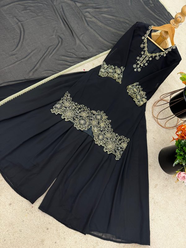 SHREE HARI SRK 5268 B DESIGNER SHARARA SUITS ONLINE