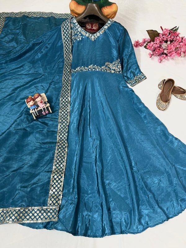 VF 206 B DESIGNER GOLD CRUSHED SILK GOWN WHOLESALE