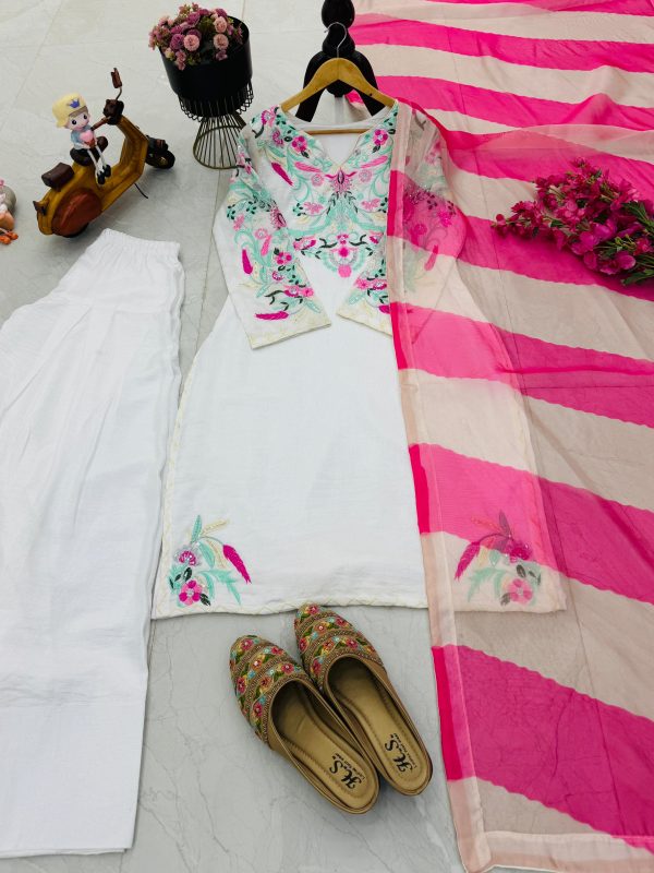ZOYA CLOTHING ZD 10101 DESIGNER FARSHI SUITS