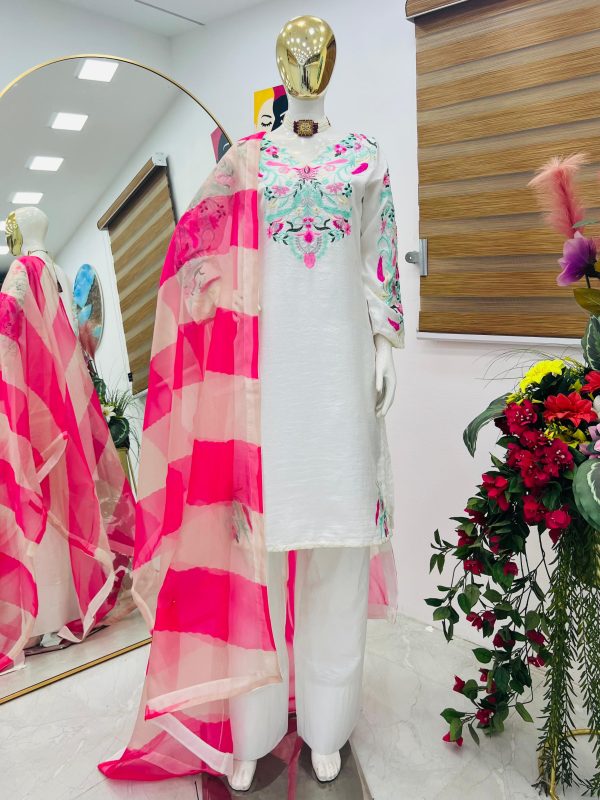 ZOYA CLOTHING ZD 10101 DESIGNER FARSHI SUITS