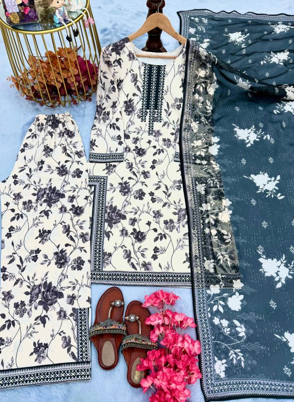 AAROHI DESIGNER PD 1124 TRENDING CORD SET