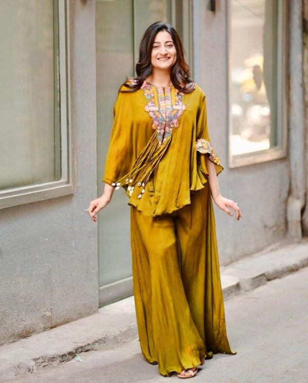 BE 349 D TRENDY THREE PIECE INDO WESTERN COLLETION