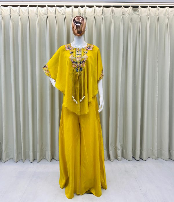 BE 349 D TRENDY THREE PIECE INDO WESTERN COLLETION