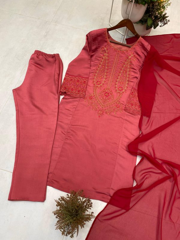 BE 381 DESIGNER WEAR EXCLUSIVE ROMAN SILK SUIT