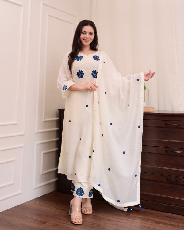 BE 382 EXCLUSIVE SUIT IN EMBROIDERED ROMAN SILK