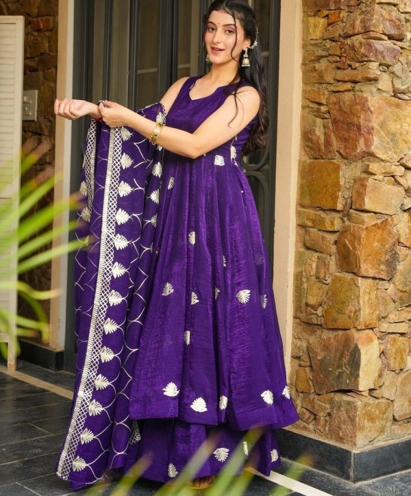DHARMI DESIGNER DD 1001 TRENDING GOWN WHOLESALE