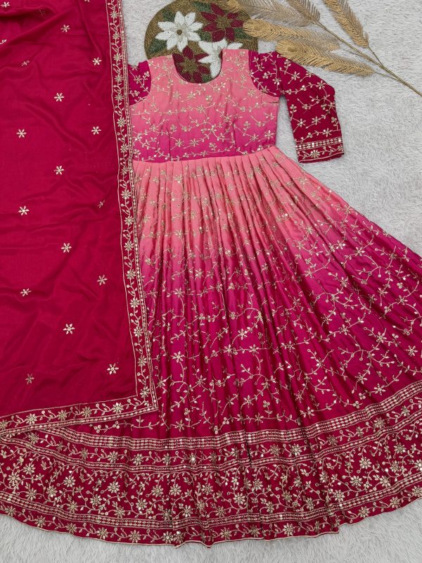 HK 1716 A DESIGNER CHINON SILK GOWN WHOLESALE