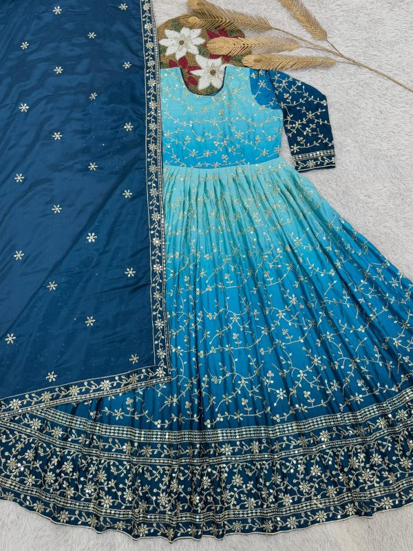 HK 1716 B DESIGNER CHINON SILK GOWN WHOLESALE