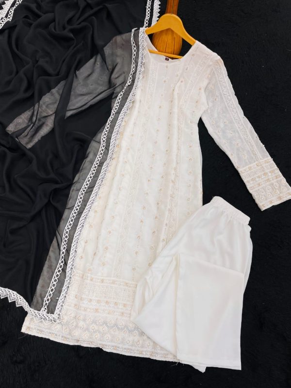 KALEESHA FAB YD 023 A 6 DUPATTA CONSEPT SUITS