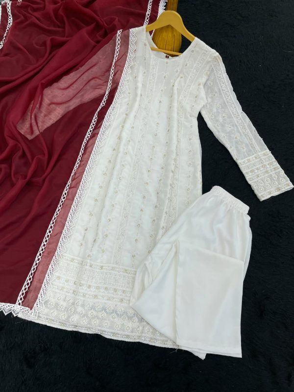 KALEESHA FAB YD 023 A 6 DUPATTA CONSEPT SUITS