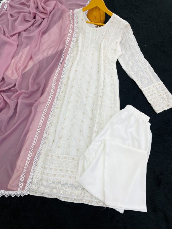 KALEESHA FAB YD 023 A 6 DUPATTA CONSEPT SUITS