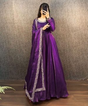 KALEESHA FAB YD 023 A EXCLUSIVE PARTY WEAR GOWN