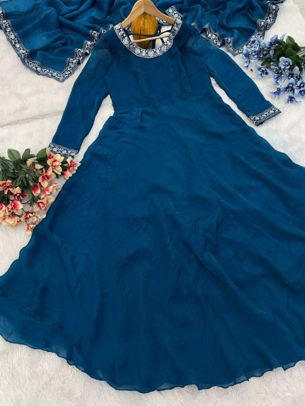 KALEESHA FAB YD 023 C EXCLUSIVE PARTY WEAR GOWN