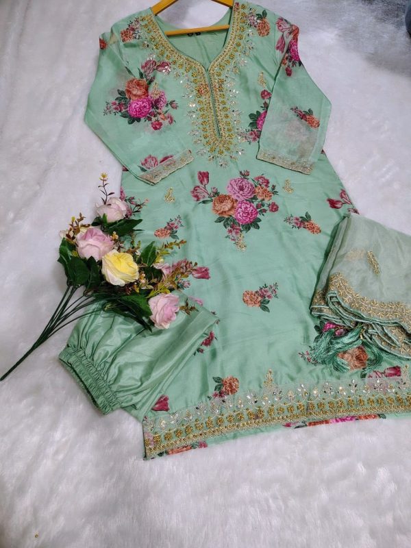 KALEESHA FAB YD 024 READYMADE PARTY WEAR SUITS