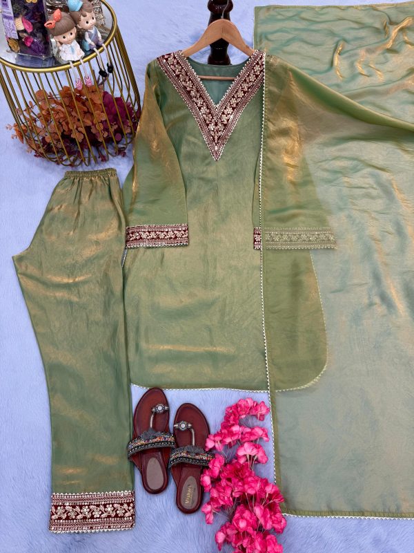 LADY LOOK 013 DESIGNER PARTY WEAR SUITS