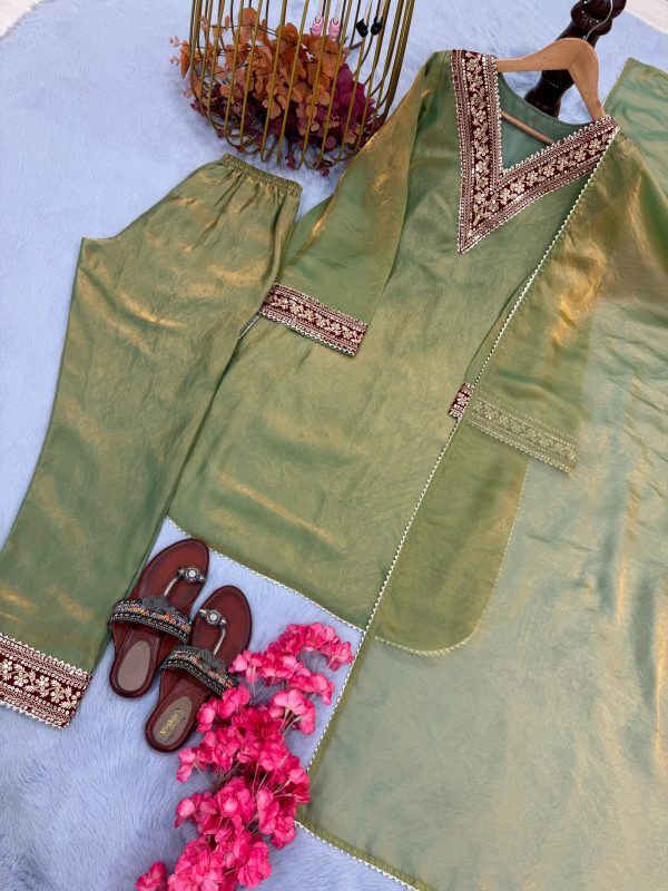 LADY LOOK 013 DESIGNER PARTY WEAR SUITS