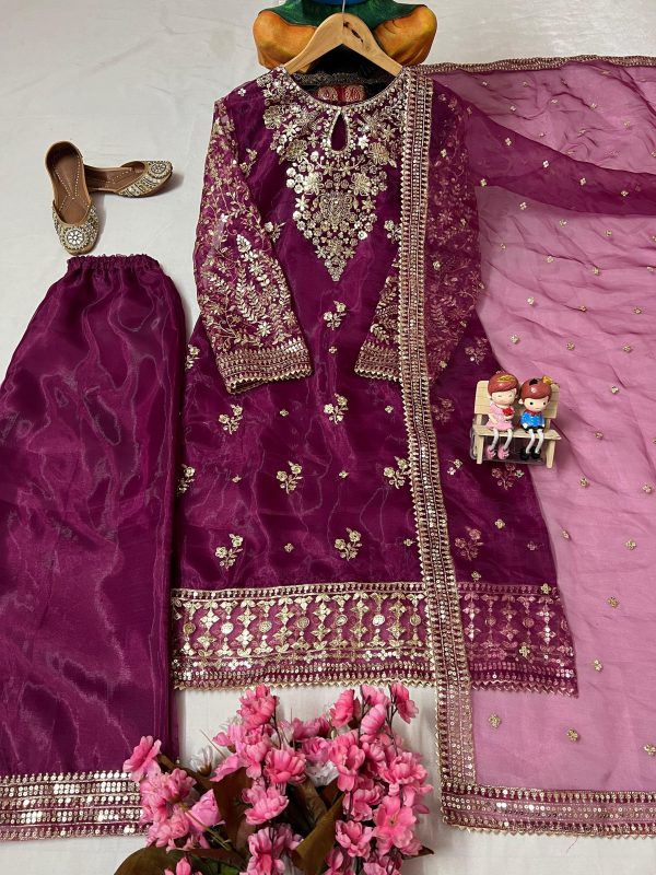 LC 1371 C DESIGNER PLAZZO SUITS WHOLESALE