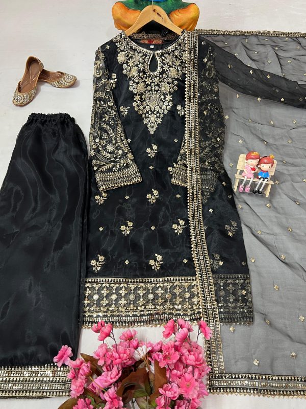 LC 1371 D DESIGNER PLAZZO SUITS WHOLESALE