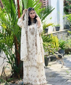 LC 1376 TRENDING SHARARA SUITS WHOLESALE