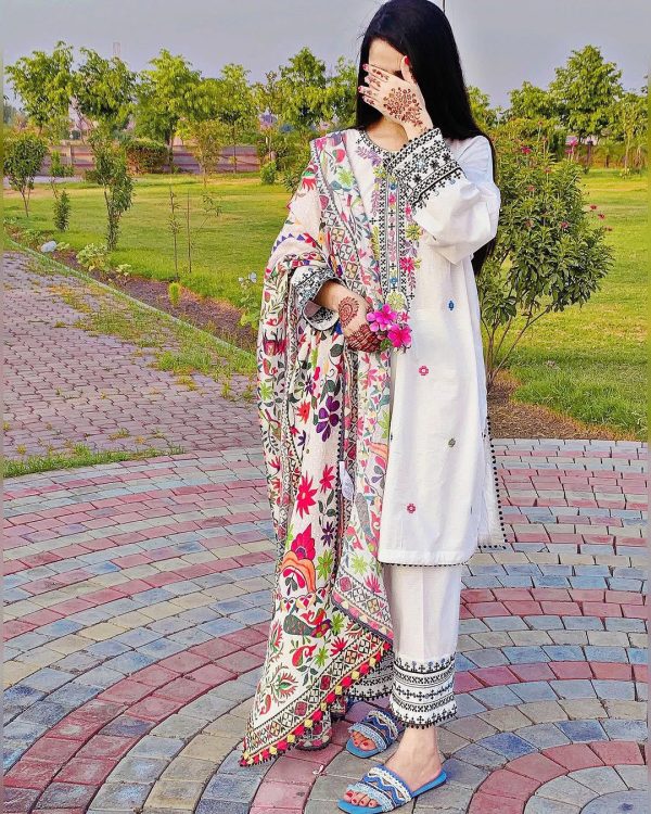 LC 1383 DESIGNER MUSLIN COTTON SALWAR SUITS