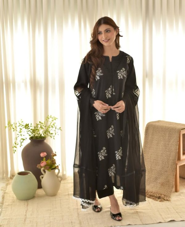LG 1951 D DESIGNER WEAR EXCLUSIVE SUIT IN ROMAN SILK