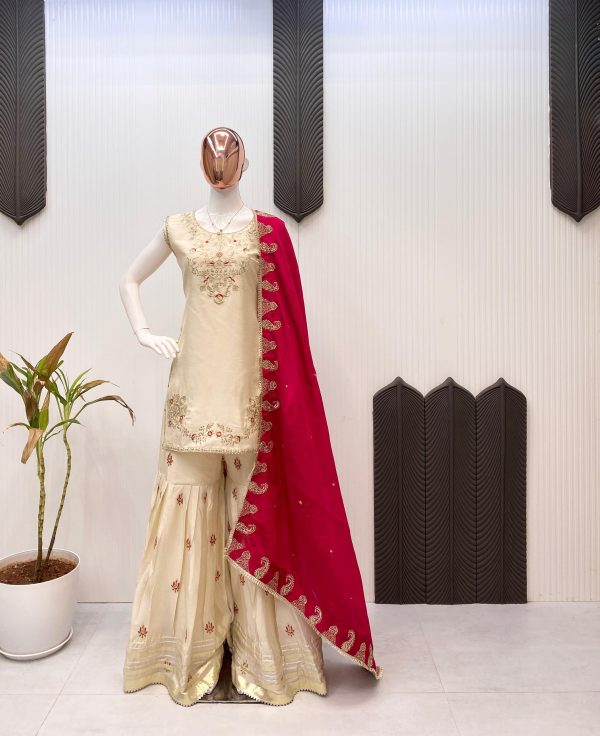 LG 1967 DESIGNER AND ELEGANCE SHARARA SUITS