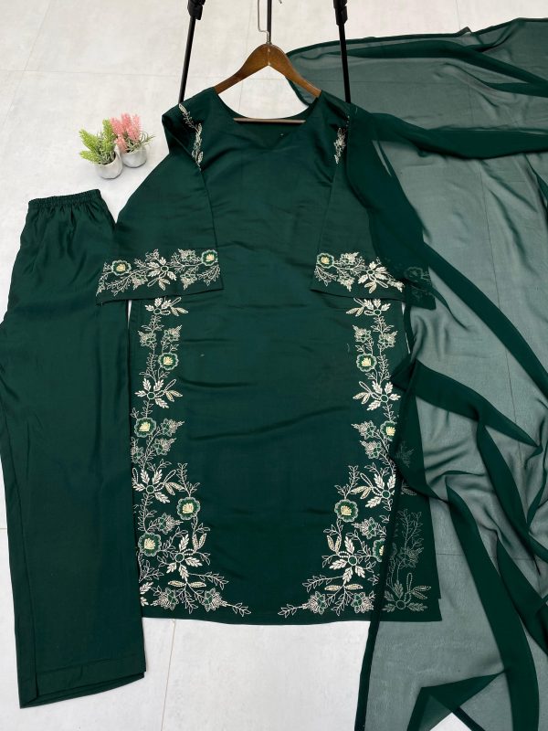 LG 1969 DESIGNER WEAR EXCLUSIVE SUIT IN ROMAN SILK